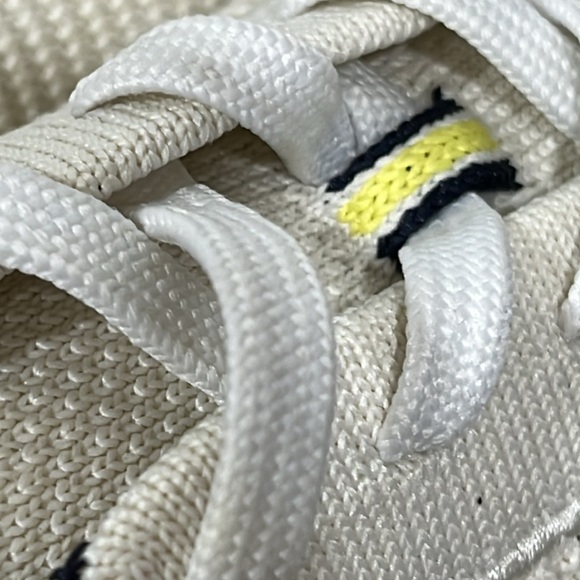 Rothy’s Blond Lace Up Sneakers in Cream and Beige size 9 - Picture 8 of 14